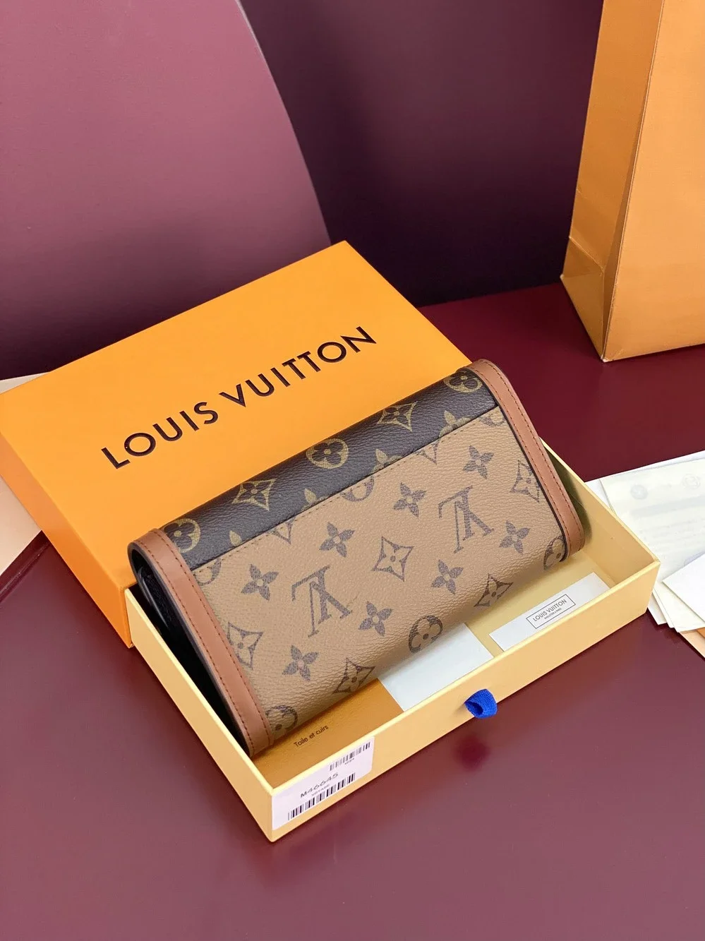 Louis Vuitton Sarah Dauphine Wallet